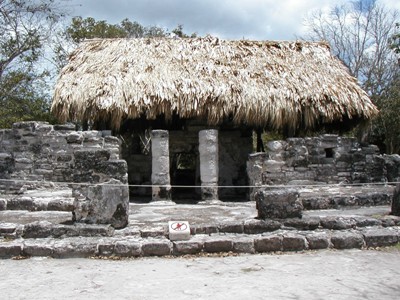 Cozumel hostel Amigos mayan ruins